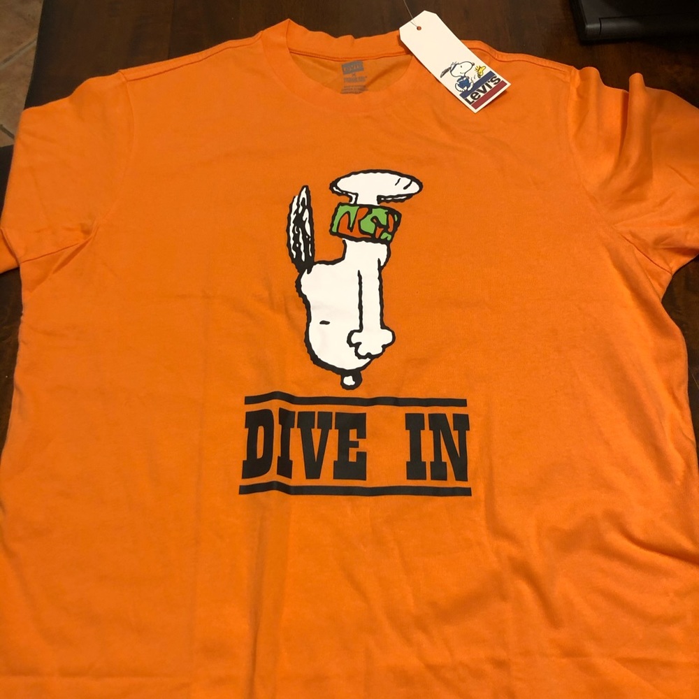 Levis x Peanuts Snoopy Vintage Graphic T-Shirt
